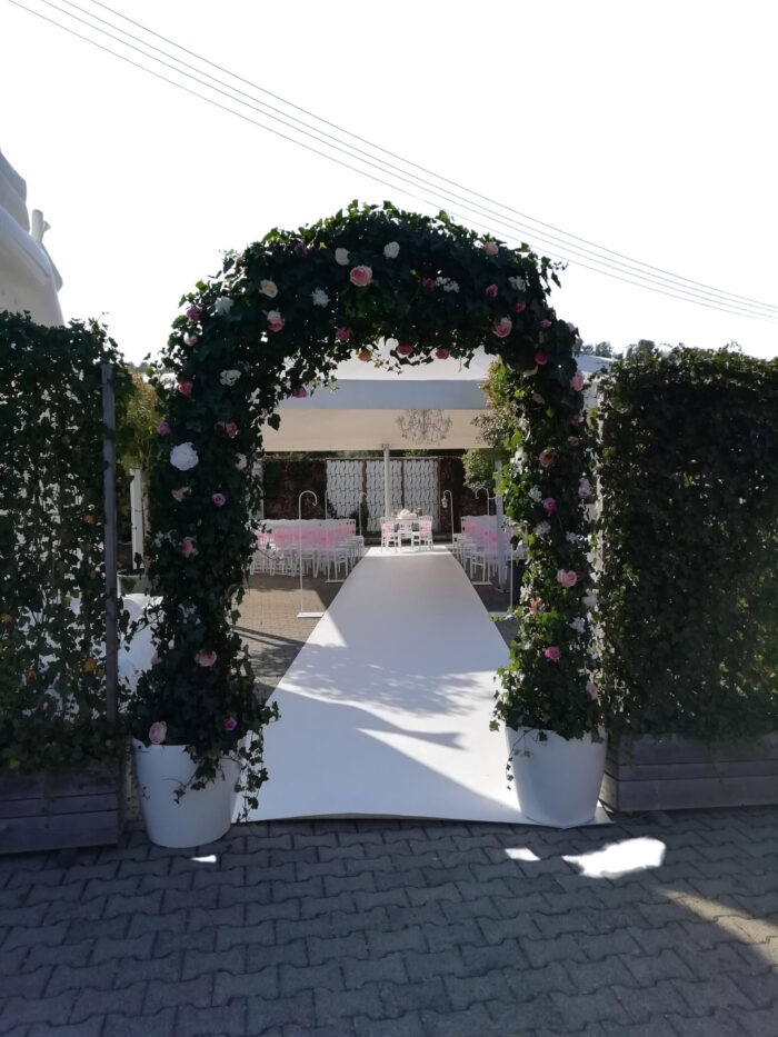 Efeubogen gr. mit Textilblumen